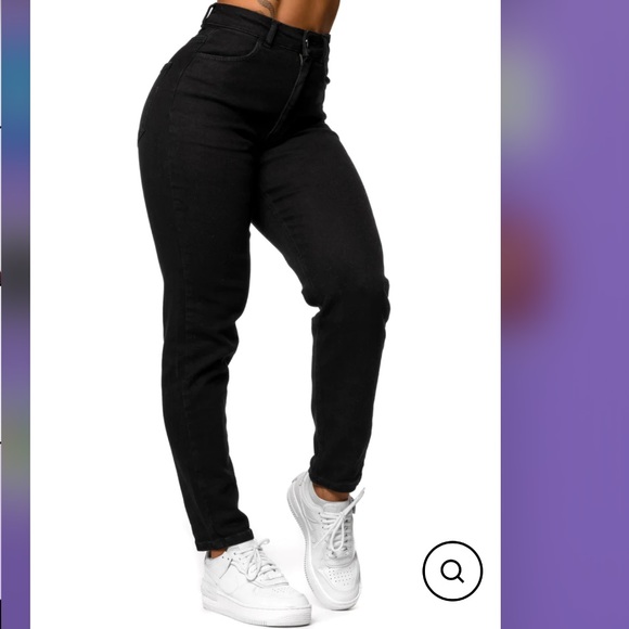 FitJeans Mom Jeans, High Waisted, Black, Size Medium - Picture 2 of 7